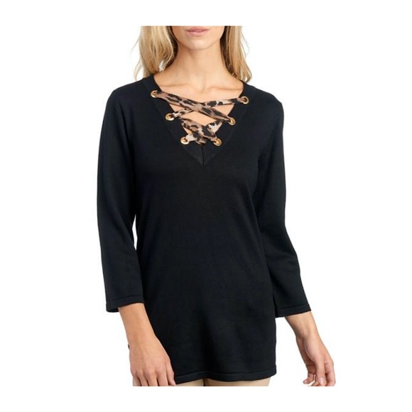 Cable & Gauge Tops - Cable & Gauge Animal Lace Up Tunic